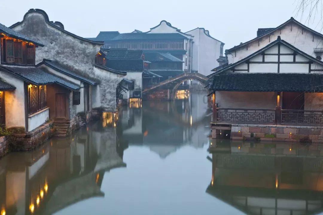 泰坦黎明